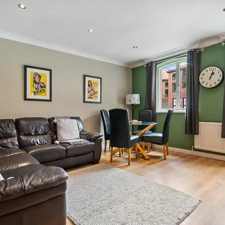 Apartamento 5 St Georges House Lovely 1-bed Right In The Heart Of Pass The Keys