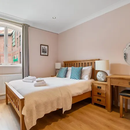 아파트 5 St Georges House Lovely 1-bed Right In The Heart Of Pass The Keys *