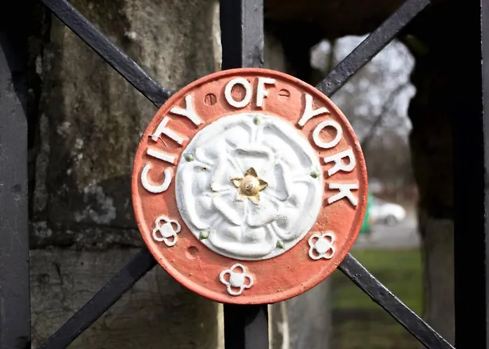 5 St Georges House Lovely 1-bed Right In The Heart Of Pass The Keys Apartment York