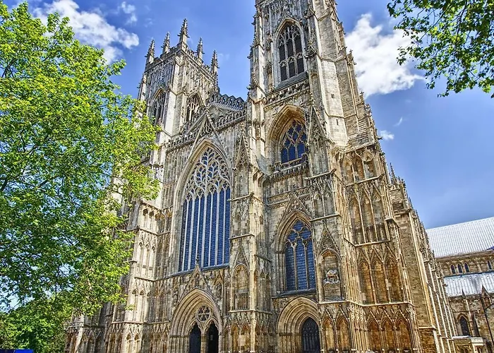 5 St Georges House Lovely 1-bed Right In The Heart Of Pass The Keys Apartment